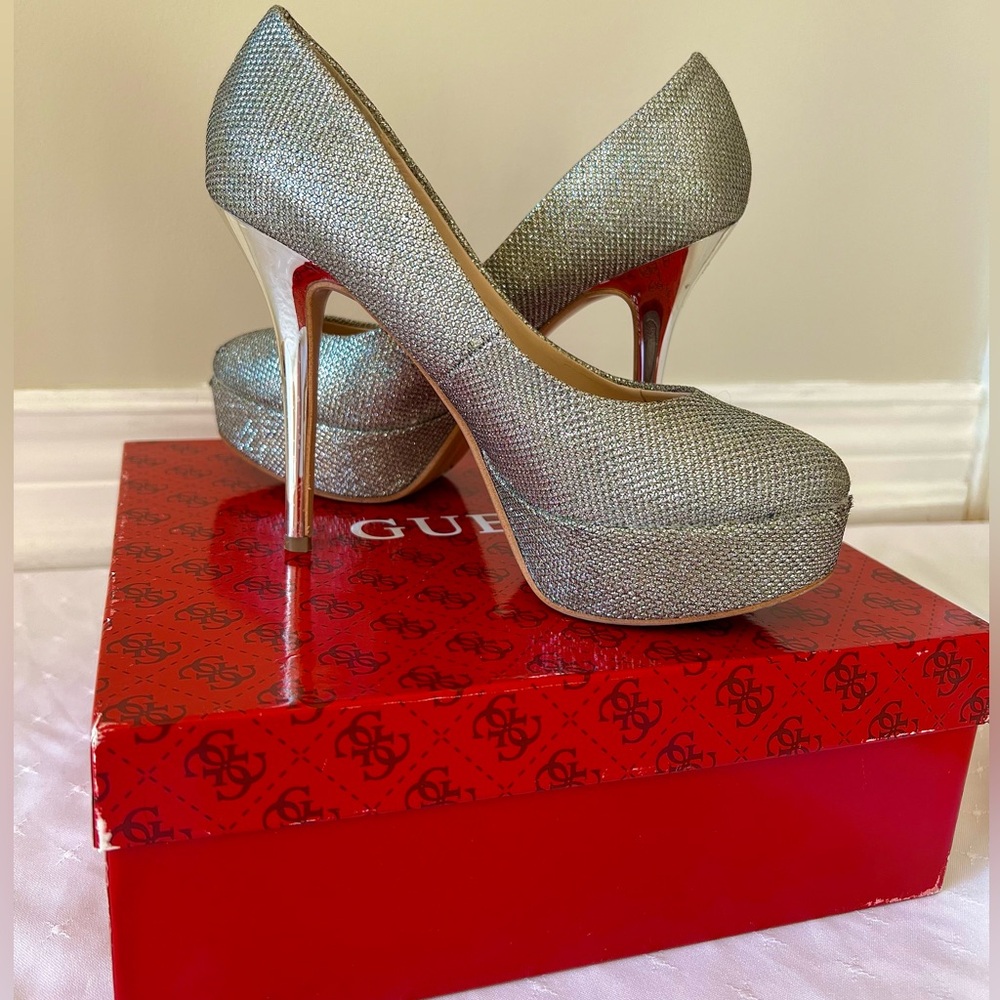 Guess Silver Sparkly Platform Heels, Size 5 1/2